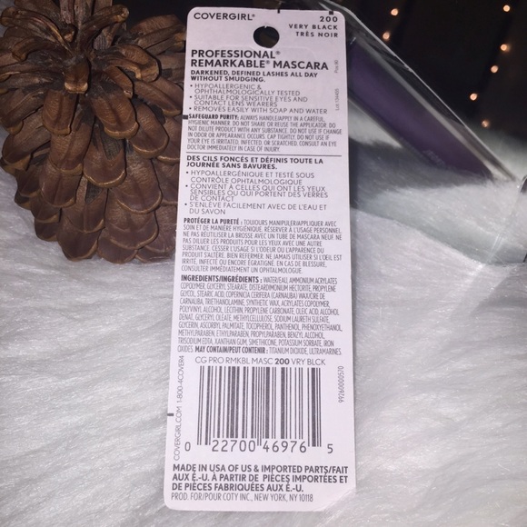 2 Different Covergirl Professional Mascaras - Picture 4 of 5